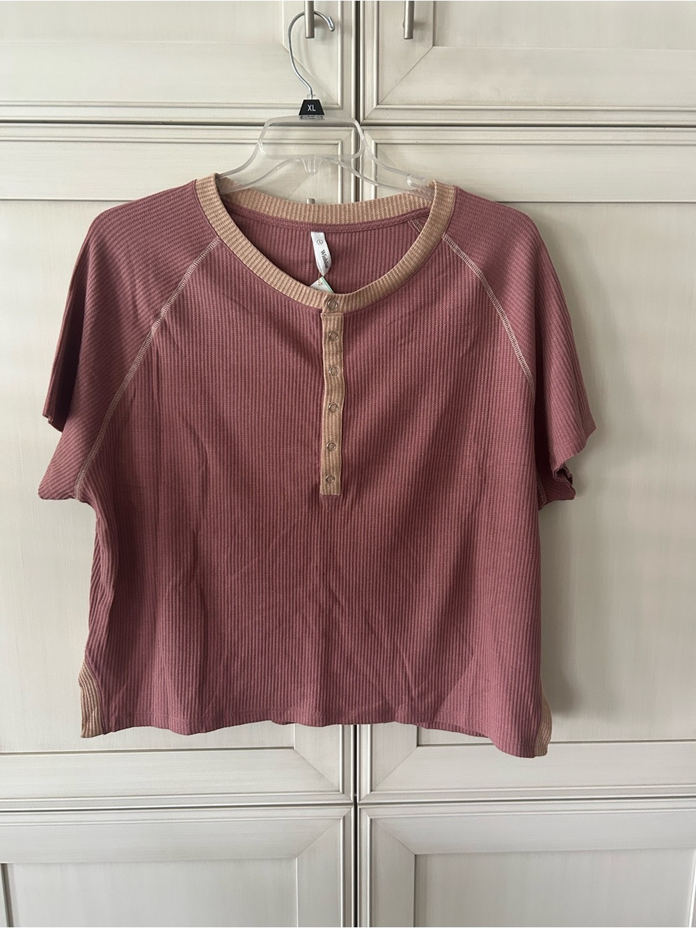 Wishlist Dusty Rose Short Sleeve Henley with Tan Trim